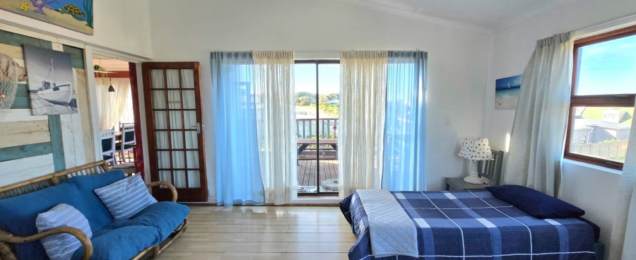 4 Bedroom Property for Sale in Kleinbaai Western Cape